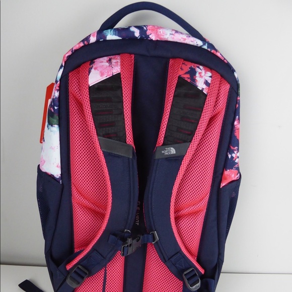 The North Face Vault Women’s Floral Backpack NWT - Picture 3 of 8